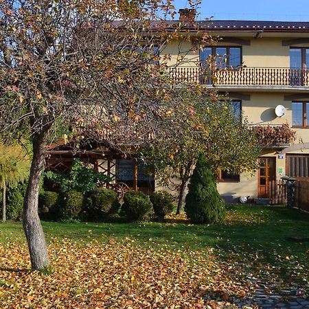 Agroturystyka Chmiel Sromowce Wyzne Exteriör bild